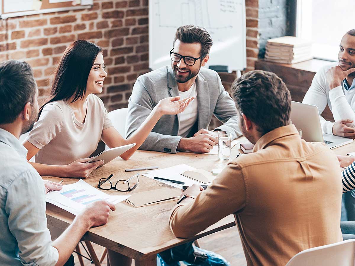 Main reasons to explain fast business builder
